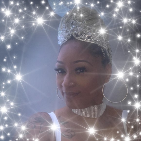 lolasunshine821